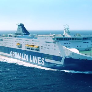 cruise-roma-grimaldi-lines.jpg