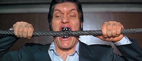 jaws+teeth+james+bond+prop+replica+91287619996.jpg